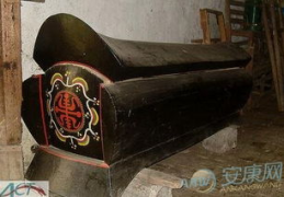 梦见黑色棺材,黑色棺材的神秘寓意